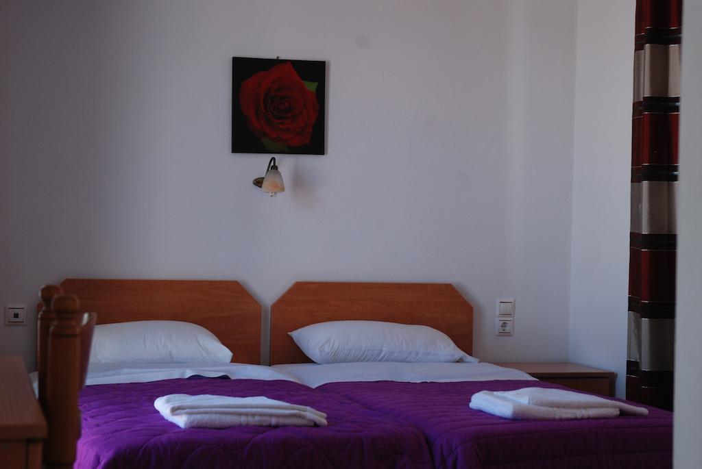 טורלוס Pension Katerina Studios מראה חיצוני תמונה