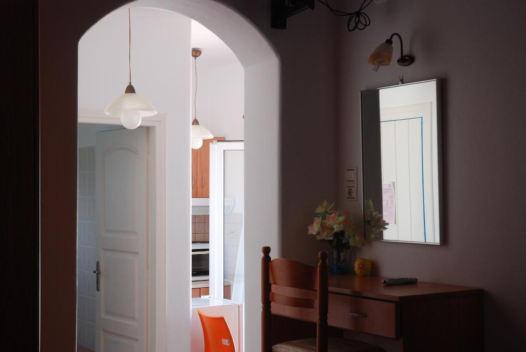 טורלוס Pension Katerina Studios מראה חיצוני תמונה