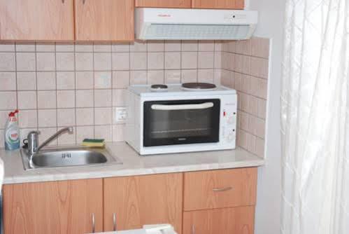 טורלוס Pension Katerina Studios מראה חיצוני תמונה